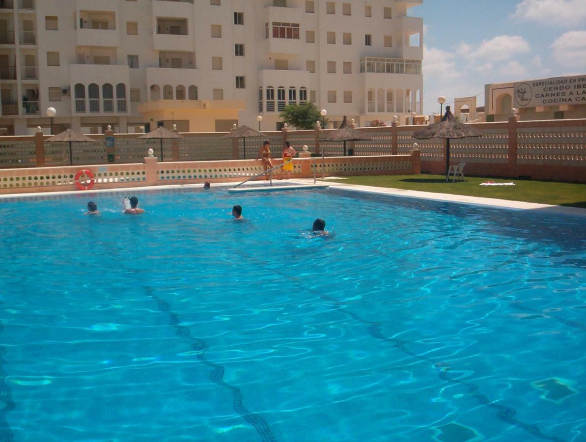 Apartamento Valdelagrana El Puerto de Santa Maria Luaran gambar