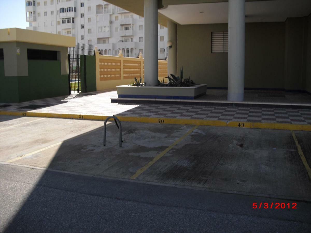 Apartamento Valdelagrana El Puerto de Santa Maria Luaran gambar